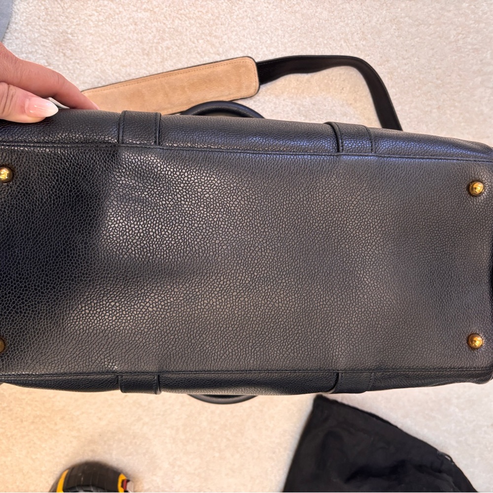 Authentic Vintage Chanel Black Caviar Leather Duffle Travel Bag 24K Gold Rare - Picture 13 of 16